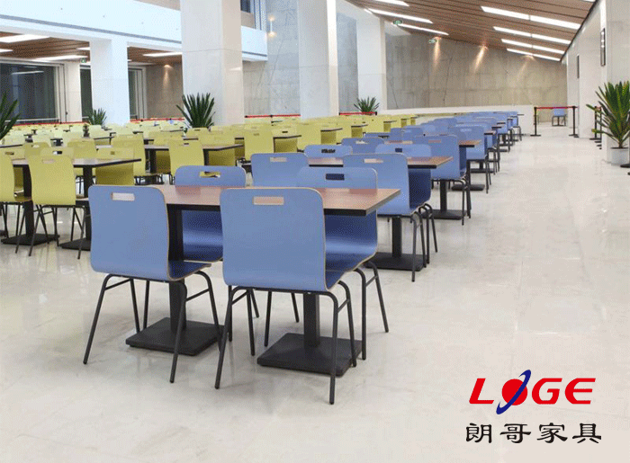 學(xué)校家具保養